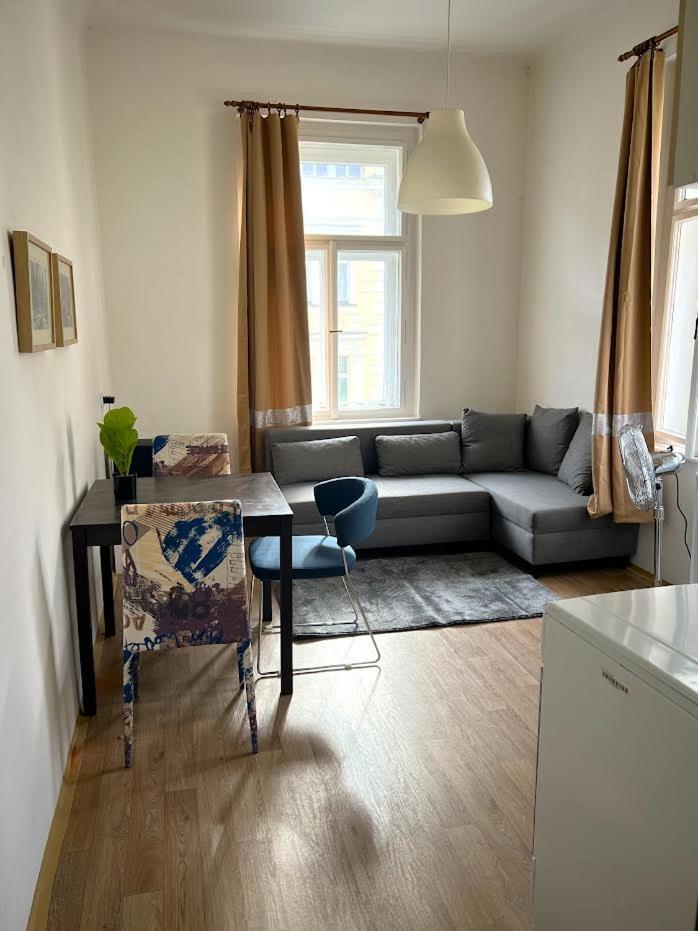 Muchovka Apartment براغ المظهر الخارجي الصورة